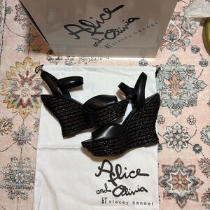 NWT Alice + Olivia Stacey Jana Wedge Platform Jute Sandals in Black Sz 8